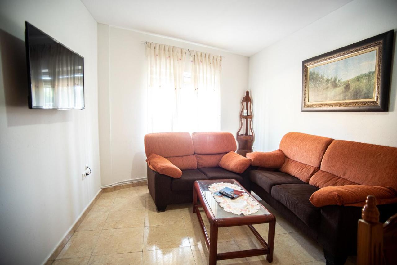 Apartamentos San Anton 比利亚罗夫莱多 外观 照片